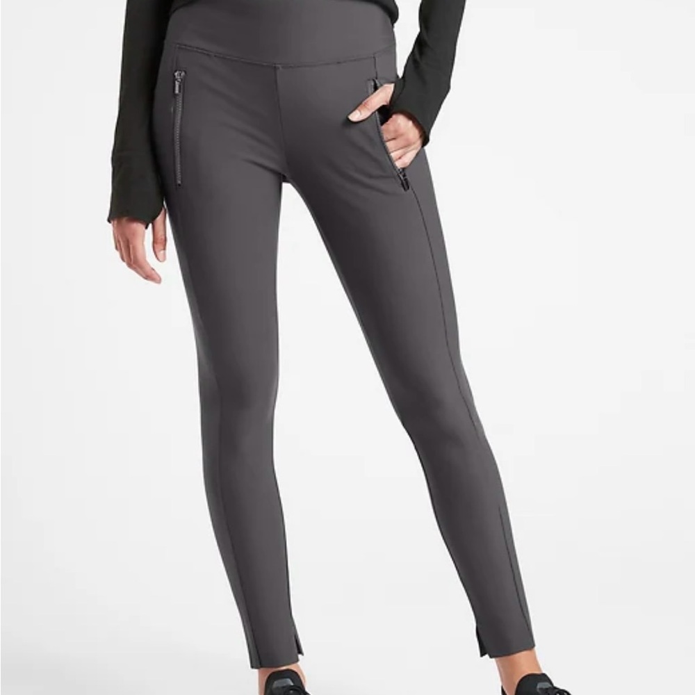 Athleta Women’s Stellar Tight Anthracite Grey Legging | Small Petite
